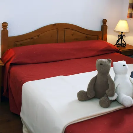 Goelia Le Hameau De Balestas アパートホテル 3*