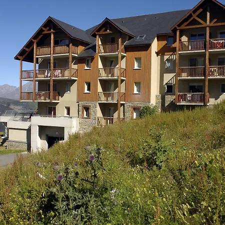 Apartahotel Résidence Néméa Le Hameau De Balestas