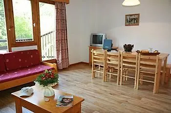 Goelia Le Hameau De Balestas アパートホテル Germ