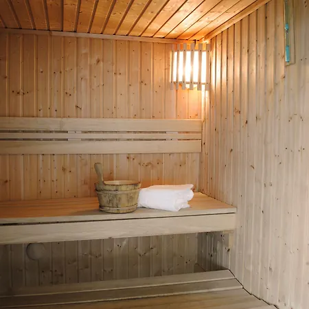 Goelia Le Hameau De Balestas Hotel apartamentowy 3*