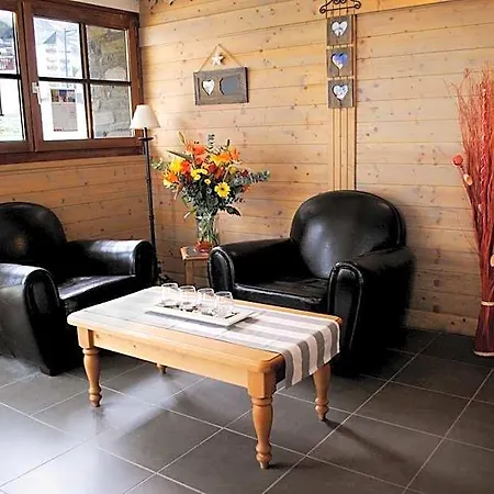 Goelia Le Hameau De Balestas Hotel apartamentowy 3*