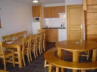 Résidence Néméa Le Hameau De Balestas 3* Germ