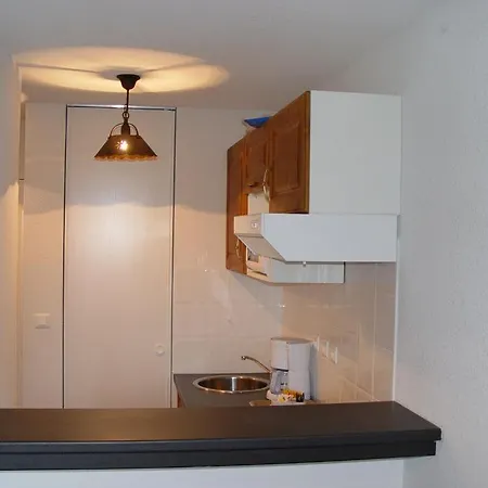 Résidence Néméa Le Hameau De Balestas 3* Germ
