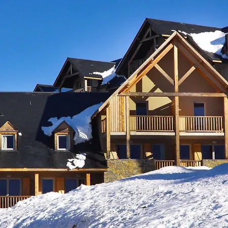 Apartahotel Résidence Néméa Le Hameau De Balestas Germ