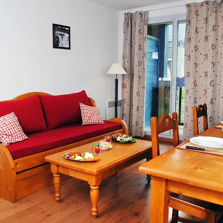 Goelia Le Hameau De Balestas Germ