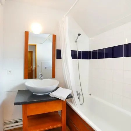 Goelia Le Hameau De Balestas Apartmanhotel 3*