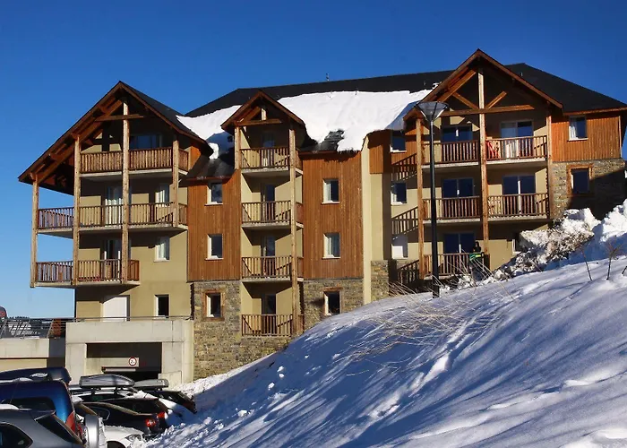 Goelia Le Hameau De Balestas Aparthotel 3*