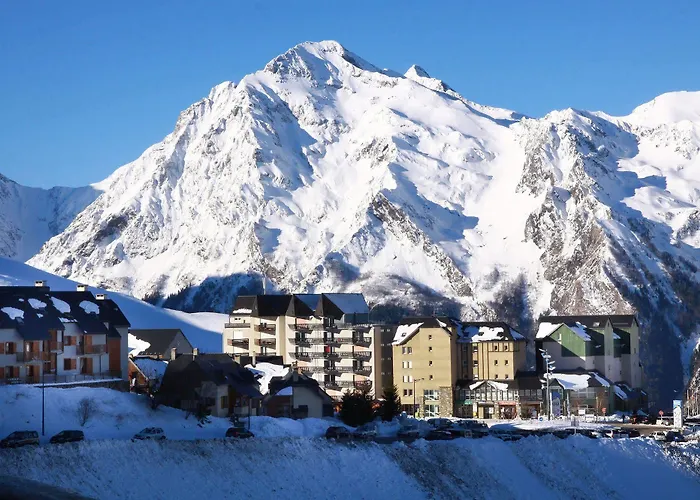 Aparthotel Goelia Le Hameau De Balestas 3*