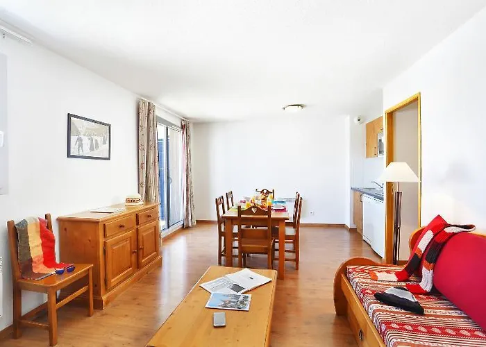 Goelia Le Hameau De Balestas Aparthotel Germ